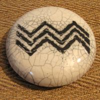 raku beige chevrons noirs